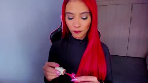 M A R I A N E online show from 11/12/25, 05:46