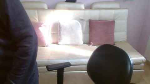 Snapshot of marianne_cam chatting on 05/07/26, 12:43 marianne_cam online show from 05/07/26, 12:43