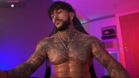 Mariano Costa online show from 10/18/25, 02:36