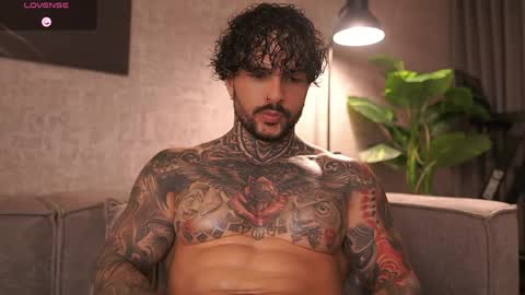 Mariano Costa online show from 04/18/26, 03:21