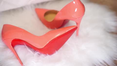 Maria online show from 10/13/25, 08:14