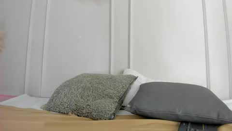 Maria Pettit online show from 04/21/26, 12:44