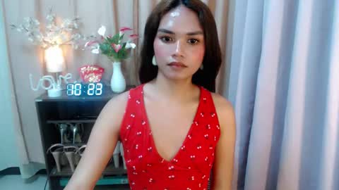 Snapshot of mariatransgracia chatting on 09/17/25, 07:43 Maria online show from 09/17/25, 07:43