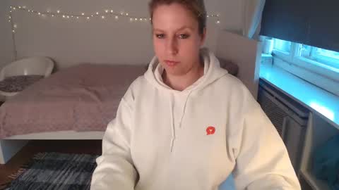 Maria online show from 03/23/26, 04:44