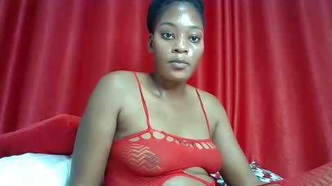 Pauline online show from 11/23/25, 09:47