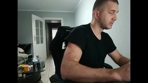 Snapshot of maribor5879 chatting on 02/01/25, 02:24 maribor5879 online show from 02/01/25, 02:24