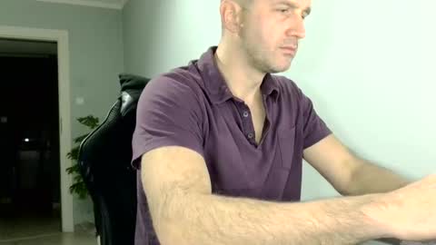 Snapshot of maribor5879 chatting on 02/21/25, 09:11 maribor5879 online show from 02/21/25, 09:11