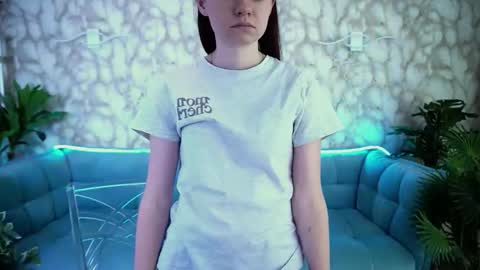 Snapshot of marich_ka chatting on 11/25/25, 06:57 MaRich Ka online show from 11/25/25, 06:57