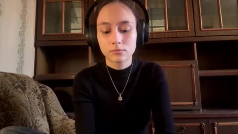 Lois online show from 03/12/26, 03:07