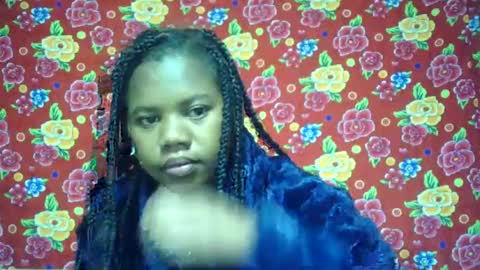 Snapshot of marie599194 chatting on 07/02/26, 02:55 marie599194 online show from 07/02/26, 02:55