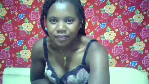 Snapshot of marie599194 chatting on 07/04/26, 04:24 marie599194 online show from 07/04/26, 04:24