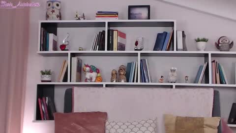 Maria online show from 01/19/25, 07:47