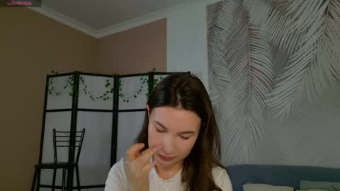 Marie LEAVE YOUR  WITH ME online show from 06/08/26, 05:08