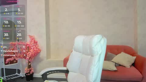 Snapshot of marie_hayes chatting on 05/18/26, 04:07 marie_hayes online show from 05/18/26, 04:07