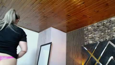 marie_hss online show from 04/08/26, 07:58