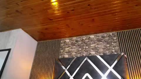 marie_hss online show from 04/17/26, 09:40