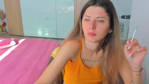Snapshot of marie_marie03 chatting on 04/27/26, 05:49 Marie online show from 04/27/26, 05:49