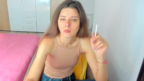 Snapshot of marie_marie03 chatting on 06/01/26, 05:42 Marie online show from 06/01/26, 05:42