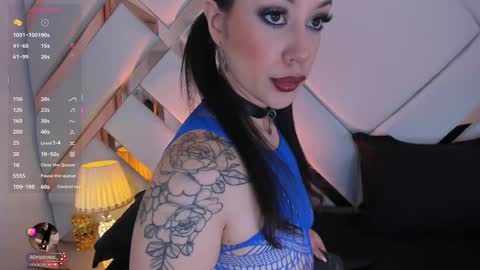 Snapshot of mariee_rosee chatting on 09/10/25, 08:42 Mary online show from 09/10/25, 08:42