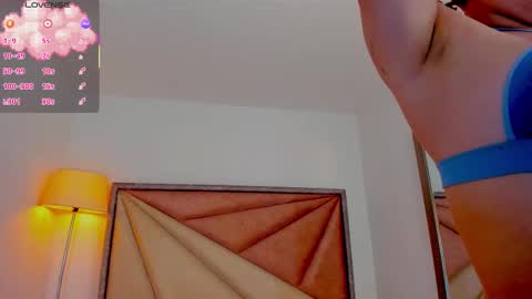 Mariee online show from 03/25/26, 12:22