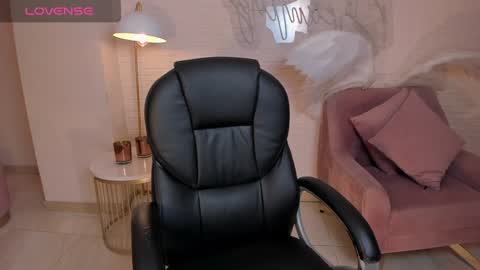  Im Marie Jane  online show from 12/27/24, 10:34