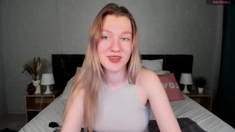 Snapshot of mariel_brown chatting on 02/11/25, 09:20 mariel_brown online show from 02/11/25, 09:20