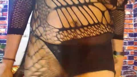 marielahornypri online show from 05/02/26, 01:54