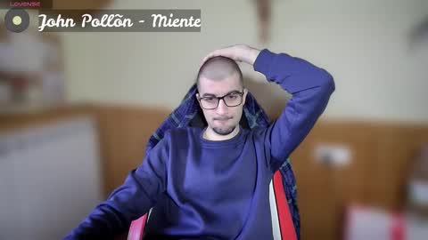 Snapshot of marielessfan chatting on 12/21/25, 01:07 Marie online show from 12/21/25, 01:07