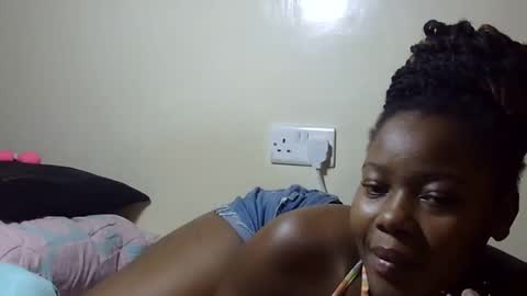 Marie online show from 05/19/26, 02:01