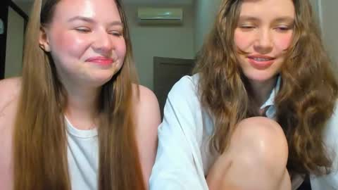 MarieBelle online show from 03/25/26, 04:13