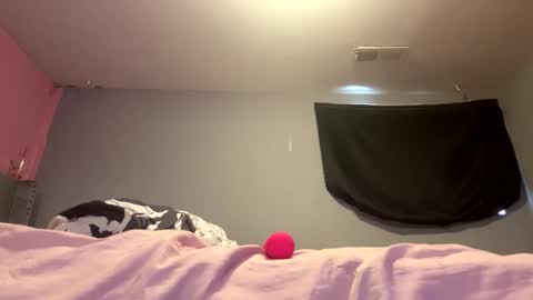 eMariexxx online show from 05/16/26, 05:45