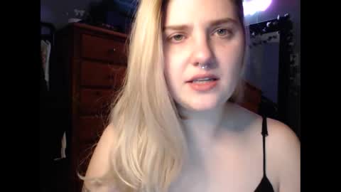 marigoldrue online show from 09/27/25, 03:55