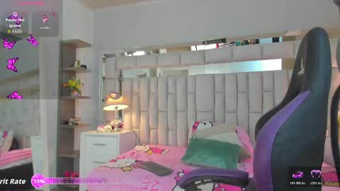 mariiahneedles online show from 04/21/26, 10:01