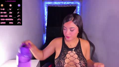 Mariana Hasper online show from 12/13/24, 11:06