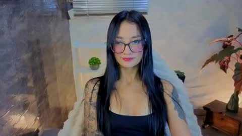 Snapshot of mariianadiaz1_ chatting on 05/06/26, 03:28 Maryyy online show from 05/06/26, 03:28