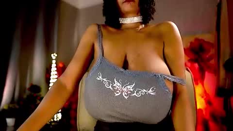 Nikita - Scroll down and read my bio please. New Pictures in Bio online show from 11/07/25, 07:19