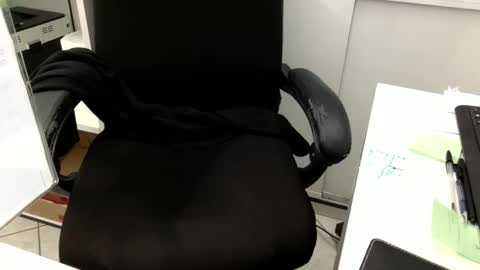 Mary... online show from 11/06/25, 03:57