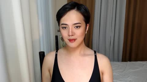 marikosue online show from 02/23/25, 01:42