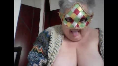 marilu64 online show from 01/19/25, 01:22