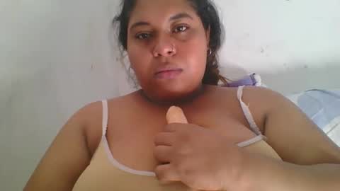 Snapshot of marilyn_porto chatting on 04/02/26, 07:00 marilyn_porto online show from 04/02/26, 07:00