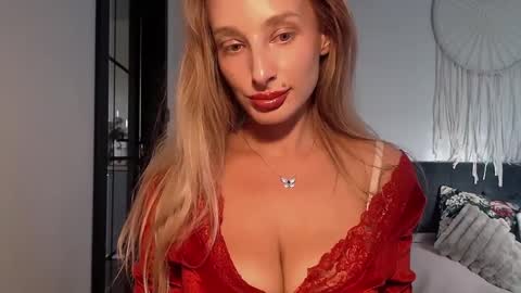 MarilynDevilish online show from 09/22/25, 03:03