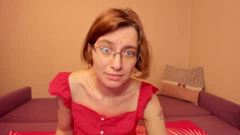 Marilyn online show from 04/10/26, 02:55