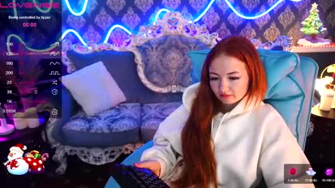 Snapshot of marina_mur_ chatting on 01/22/25, 11:21 marina online show from 01/22/25, 11:21