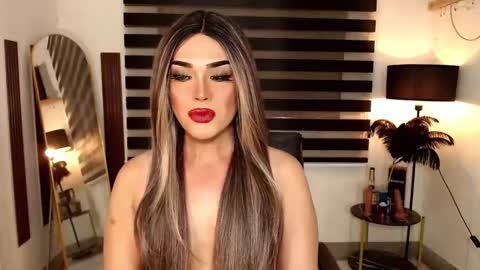 Snapshot of marinamorets chatting on 02/02/25, 06:37 marina online show from 02/02/25, 06:37