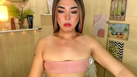 Snapshot of marinamorets chatting on 10/10/25, 09:19 marina online show from 10/10/25, 09:19