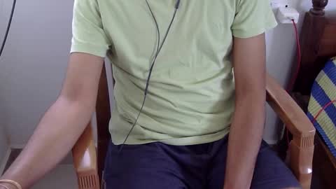 Snapshot of marinavine chatting on 09/13/25, 09:53 The SHY UncutBoy online show from 09/13/25, 09:53