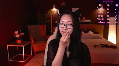 Marine  online show from 09/23/25, 02:09