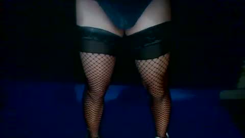 Maripaula369 online show from 10/30/25, 04:14