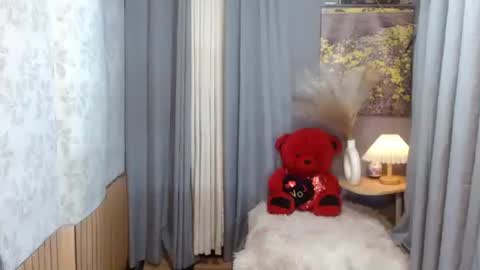 LEAH online show from 03/05/26, 11:01