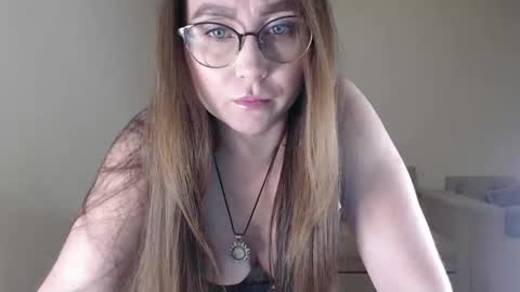 Snapshot of marishaarimova chatting on 09/16/25, 09:05 Marisha Arimova online show from 09/16/25, 09:05